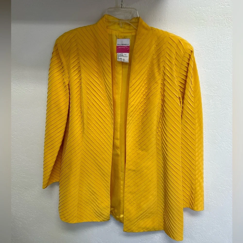 Jacket - Picture 1 of 6